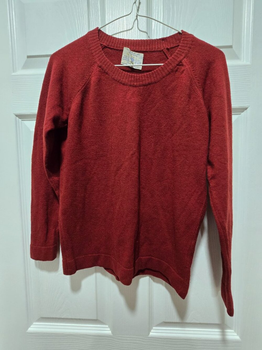 Vintage Cashmere Sweater 38 Fits like Small LS Rust Color Soft Old Money Crew